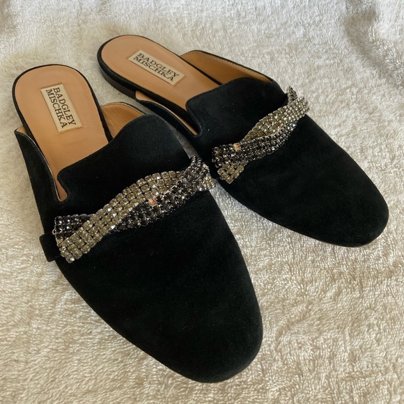 BADGLEY MISCHKA Karin Crystal Embellished Mule in Black Suede Size 7 EUC - Picture 1 of 7